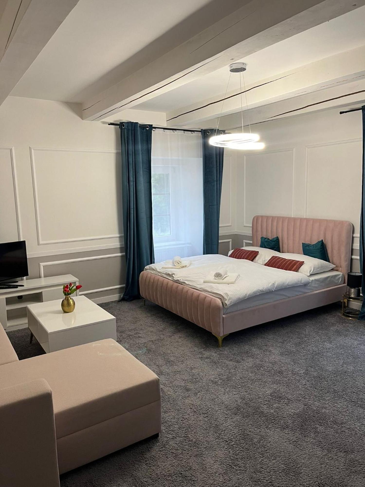 Boutique Hotel Posta Rl Oravsky Podzamok Luaran gambar