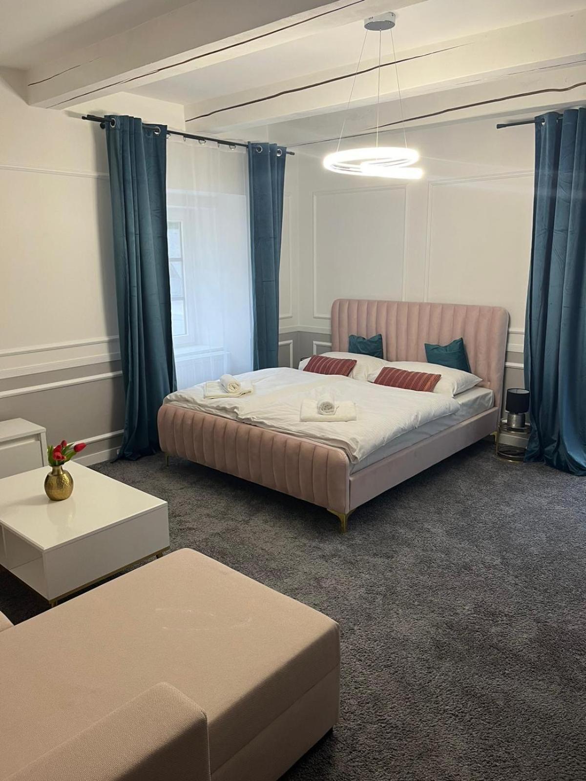 Boutique Hotel Posta Rl Oravsky Podzamok Luaran gambar