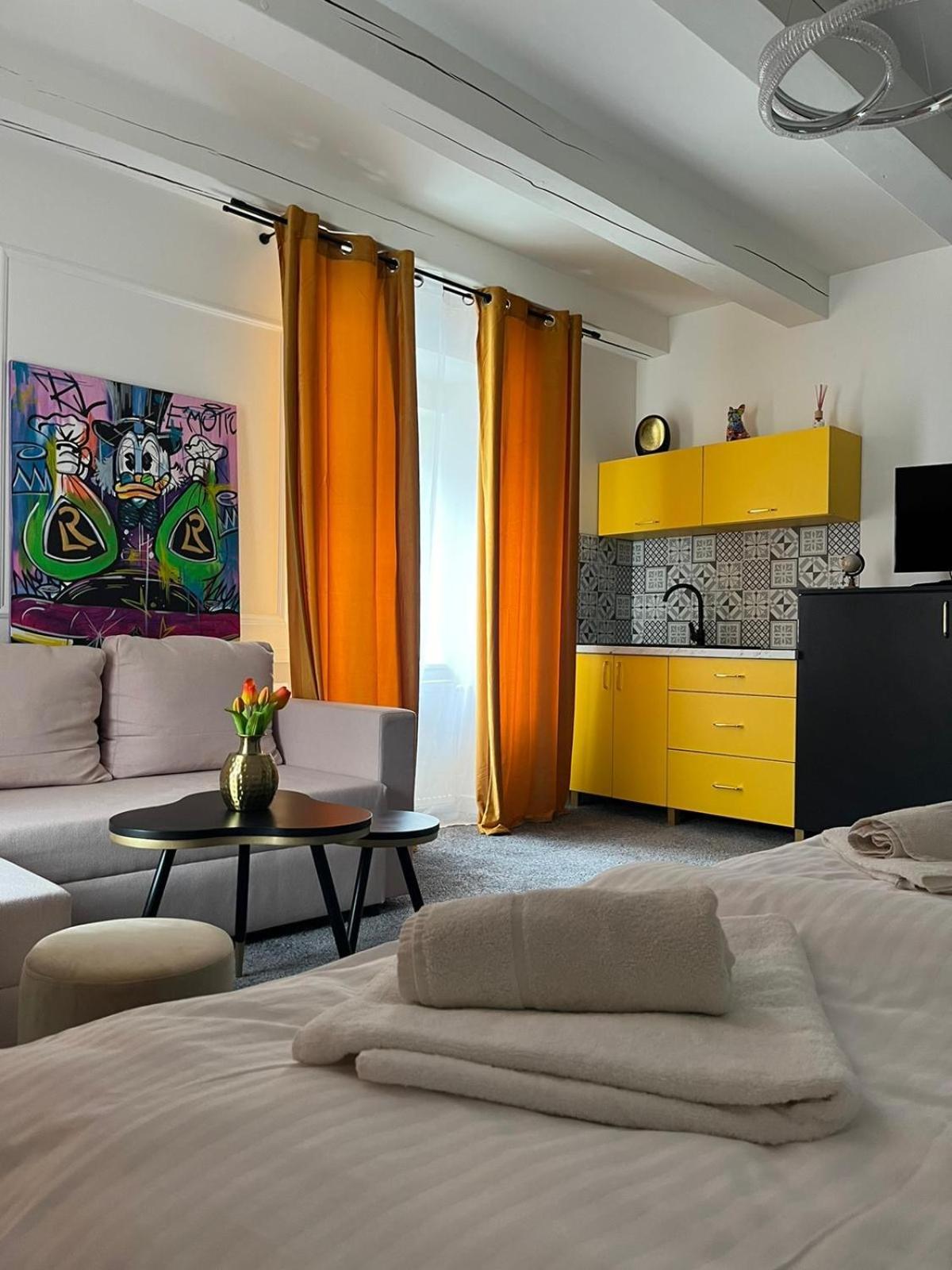 Boutique Hotel Posta Rl Oravsky Podzamok Luaran gambar