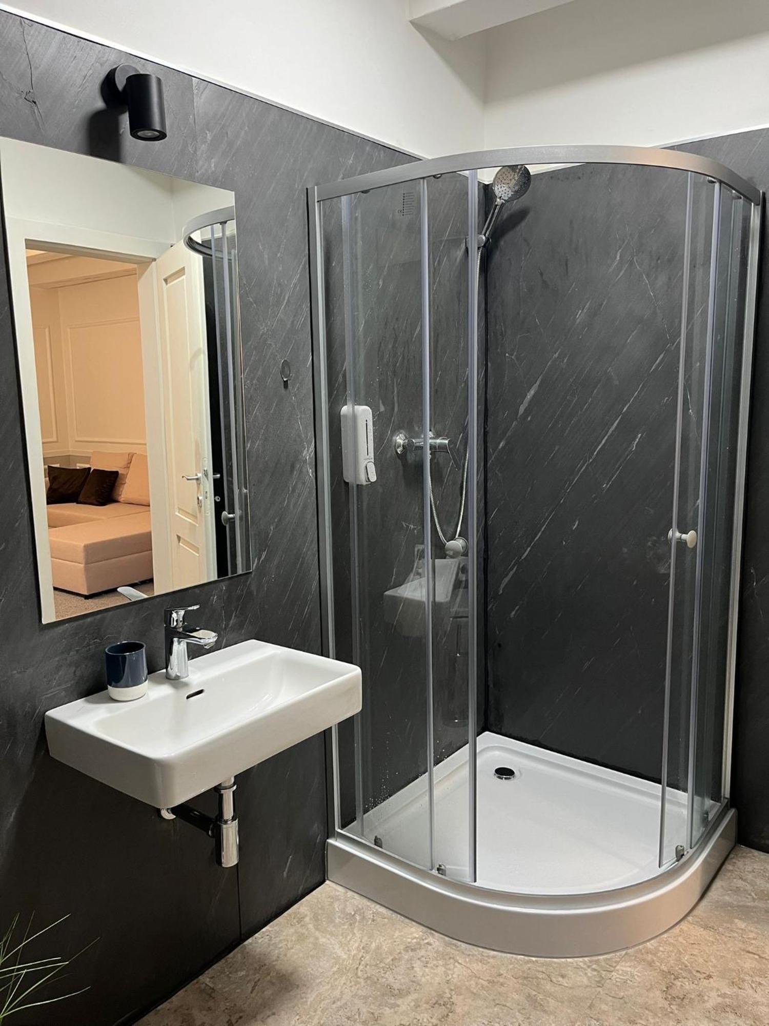 Boutique Hotel Posta Rl Oravsky Podzamok Luaran gambar
