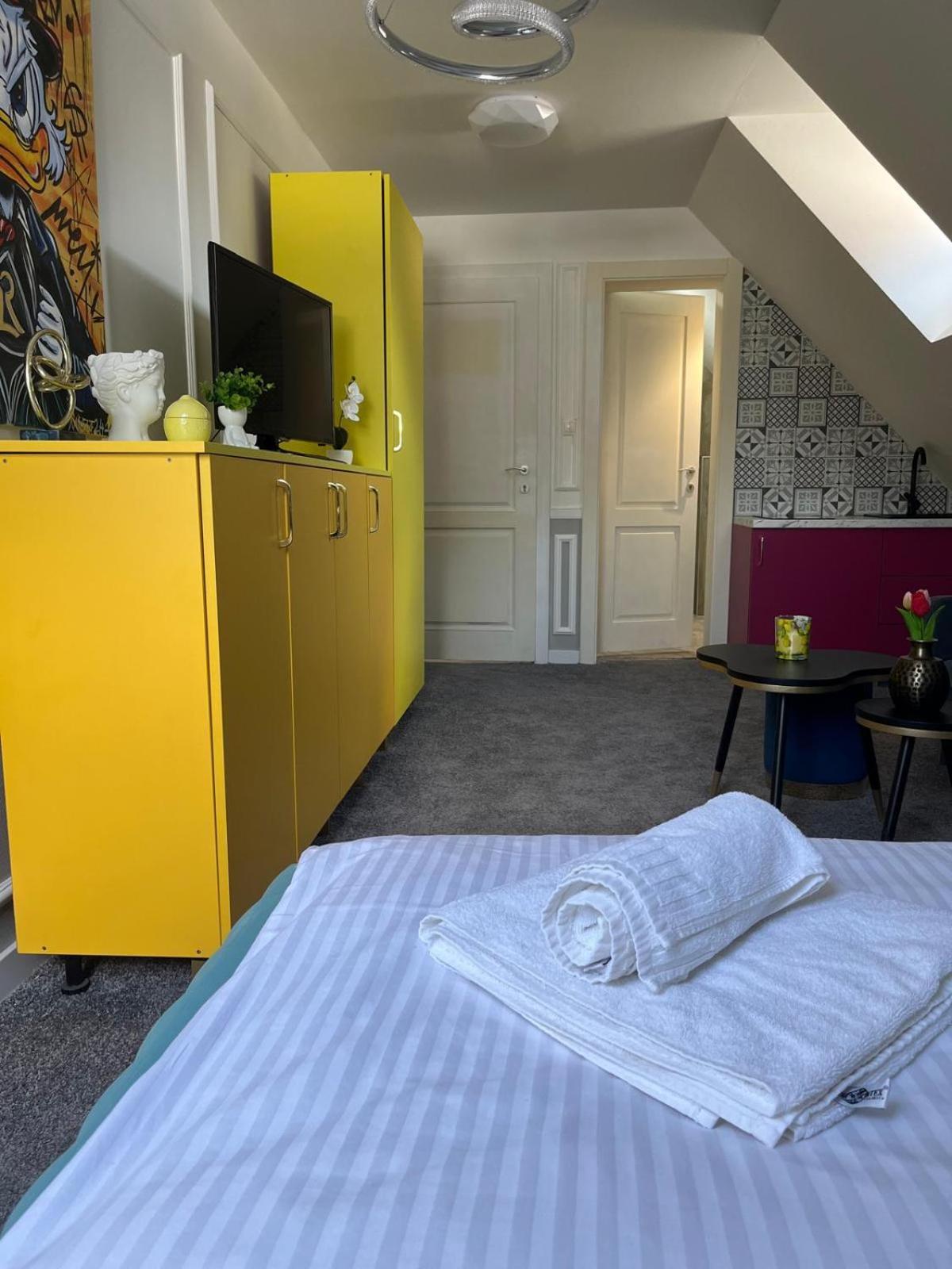 Boutique Hotel Posta Rl Oravsky Podzamok Luaran gambar